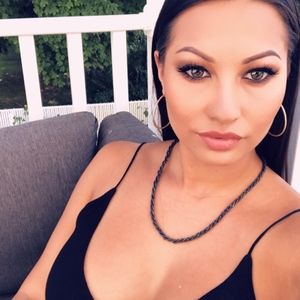 Meet your Posher, Stacey